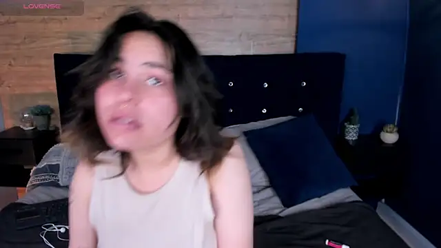 Kennya Rodriguez online show from 03/05/25, 04:34