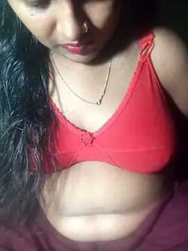 Snapshot of Romantic-Couple999 chatting on 02/28/26, 08:54 Romantic-Couple999 online show from 02/28/26, 08:54