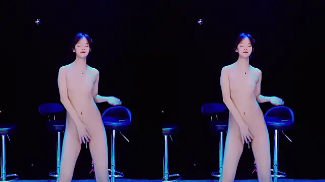 Snapshot of Sexygirls-000222 chatting on 02/26/26, 03:33 Sexygirls-000222 online show from 02/26/26, 03:33