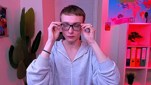 Snapshot of Emmit_Barker chatting on 03/02/26, 10:11 Emmit Barker online show from 03/02/26, 10:11