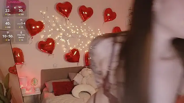 Courtney C online show from 02/07/26, 05:11