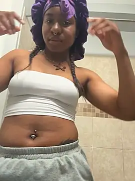 Snapshot of slimeyslimthic chatting on 04/12/26, 12:48 slimeyslimthic online show from 04/12/26, 12:48