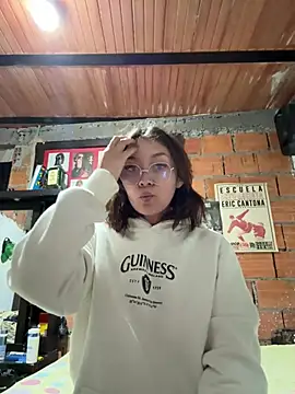 Charlotte Mason online show from 02/13/26, 10:44