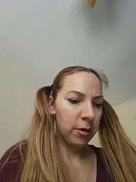 sexyrubyta online show from 05/17/26, 08:45