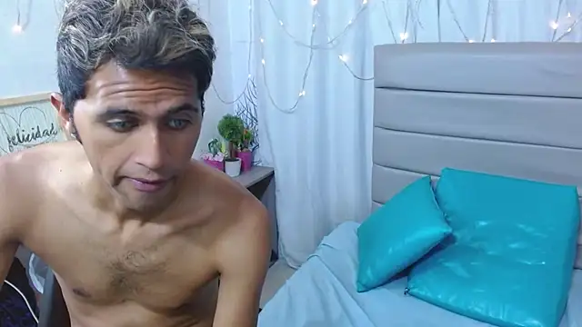 Cecilia and Carlos online show from 02/20/26, 06:26