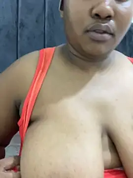 Snapshot of MeekyCurvyAss chatting on 03/11/26, 05:41 MeekyCurvyAss online show from 03/11/26, 05:41