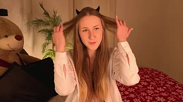 Snapshot of CassieReborn chatting on 02/08/26, 11:41 CassieReborn online show from 02/08/26, 11:41