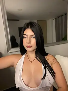 Snapshot of _HannahFox_ chatting on 08/01/26, 12:10 HannahFox online show from 08/01/26, 12:10
