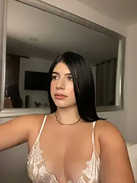 Snapshot of _HannahFox_ chatting on 08/04/26, 11:40 HannahFox online show from 08/04/26, 11:40