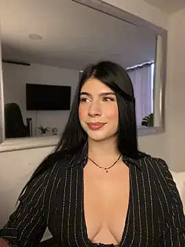Snapshot of _HannahFox_ chatting on 08/08/26, 10:45 HannahFox online show from 08/08/26, 10:45