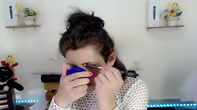 NathalialLooes online show from 04/14/26, 05:46