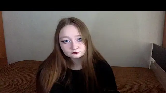 vikipinkk online show from 03/03/26, 12:00