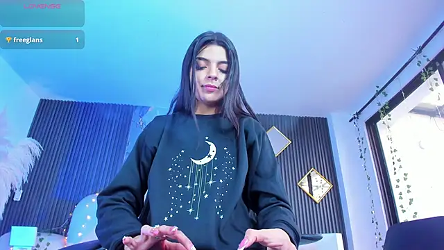 Snapshot of KarelyMitchel chatting on 02/01/26, 02:04 KarelyMitchel online show from 02/01/26, 02:04