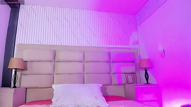 Snapshot of KarelyMitchel chatting on 02/05/26, 02:11 KarelyMitchel online show from 02/05/26, 02:11