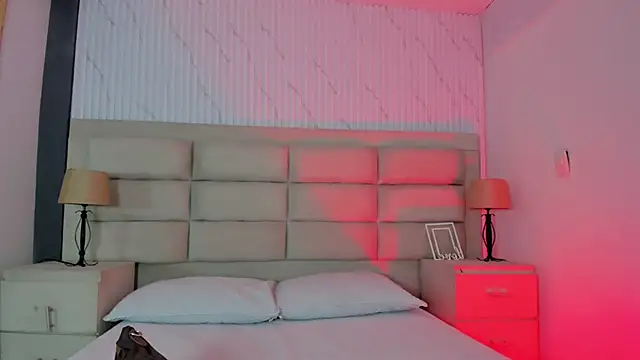 Snapshot of KarelyMitchel chatting on 02/14/26, 01:08 KarelyMitchel online show from 02/14/26, 01:08