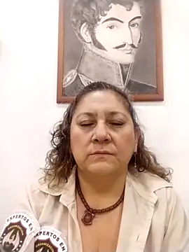 Snapshot of JULIETA_21- chatting on 02/12/26, 12:00 JULIETA 21- online show from 02/12/26, 12:00