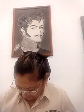 Snapshot of JULIETA_21- chatting on 02/27/26, 12:05 JULIETA 21- online show from 02/27/26, 12:05