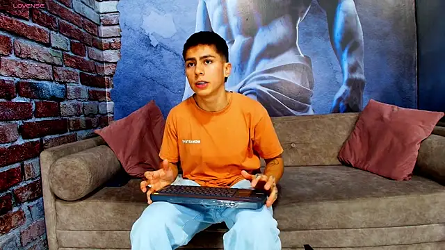 Aron pulse online show from 03/05/26, 01:18