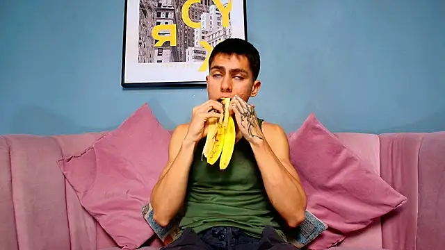 Aron pulse online show from 04/09/26, 01:27