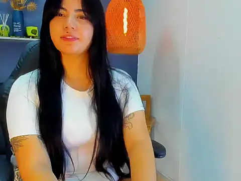 Snapshot of eliza_pink24 chatting on 02/03/26, 02:53 eliza pink24 online show from 02/03/26, 02:53