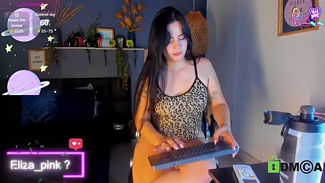 eliza pink24 online show from 05/21/26, 06:59
