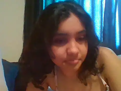 alice182026 online show from 02/02/26, 05:44