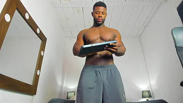 Snapshot of James_McBoy chatting on 03/02/26, 03:30 James McBoy online show from 03/02/26, 03:30