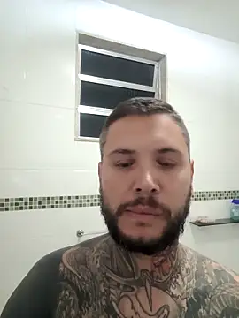 Snapshot of Elvispsic chatting on 06/19/26, 03:11 Elvispsic online show from 06/19/26, 03:11