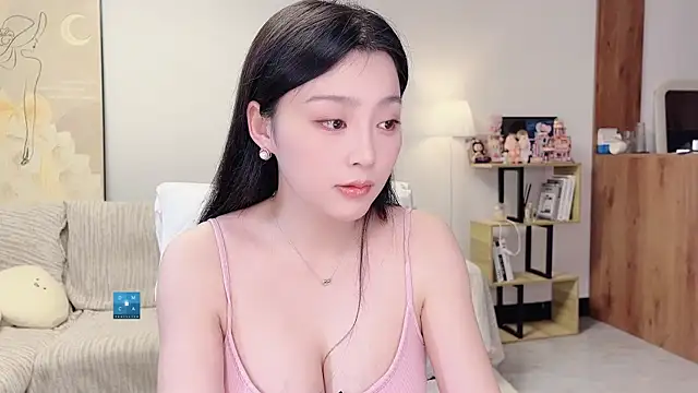 Snapshot of TaixiDiary chatting on 05/07/26, 11:59 TaixiDiary online show from 05/07/26, 11:59