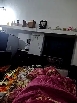 Divyanshi hott online show from 02/08/26, 04:32