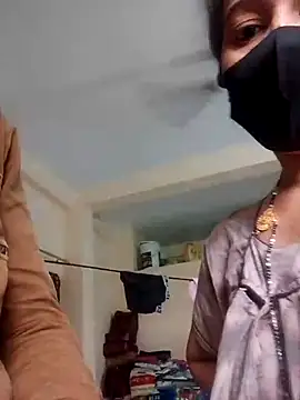 Divyanshi hott online show from 07/31/26, 07:41