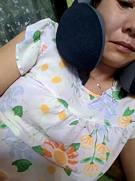 Baby-loveass69 online show from 02/06/26, 12:08