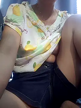 Baby-loveass69 online show from 03/23/26, 12:36