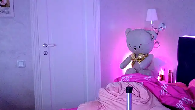 ChristallBreaz online show from 02/24/26, 09:13