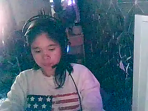 Snapshot of Angel_lust69 chatting on 03/11/26, 04:51 Angel lust69 online show from 03/11/26, 04:51
