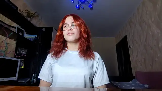 Snapshot of CalandraRolon chatting on 02/10/26, 06:01 CalandraRolon online show from 02/10/26, 06:01