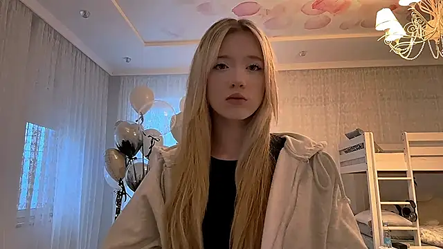 Snapshot of IvyArmbrister chatting on 02/12/26, 03:18 IvyArmbrister online show from 02/12/26, 03:18