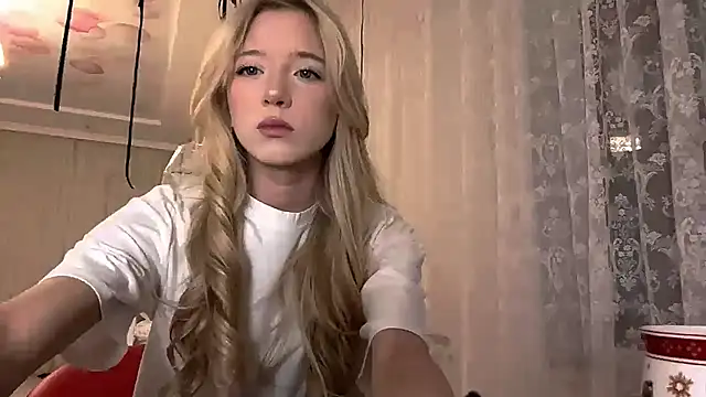 Snapshot of IvyArmbrister chatting on 02/27/26, 08:20 IvyArmbrister online show from 02/27/26, 08:20