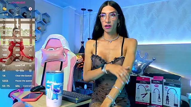 kylliefox  online show from 09/13/25, 01:33