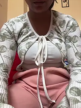 kavyababy00 online show from 02/12/26, 07:25