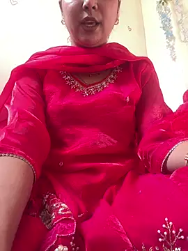 kavyababy00 online show from 02/20/26, 04:20