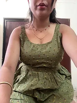 kavyababy00 online show from 03/07/26, 08:00