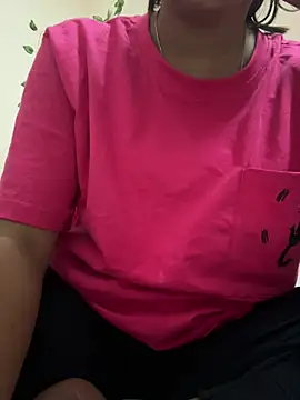 kavyababy00 online show from 04/14/26, 10:05