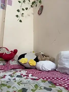 kavyababy00 online show from 04/30/26, 07:47