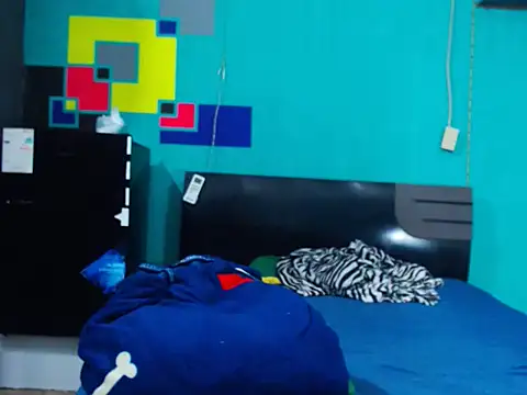 Snapshot of analyn-2027 chatting on 02/15/26, 10:28 analyn-2027 online show from 02/15/26, 10:28