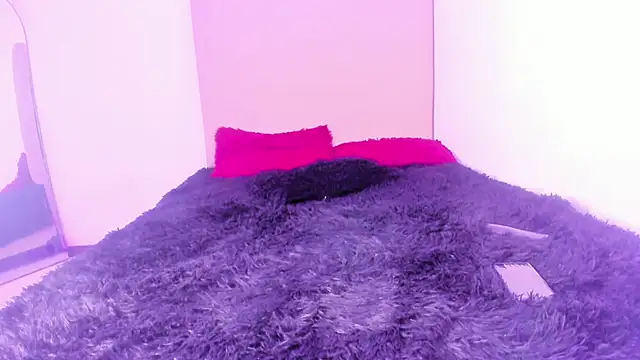 Snapshot of im_tiffany_ chatting on 02/20/26, 04:20 im tiffany online show from 02/20/26, 04:20