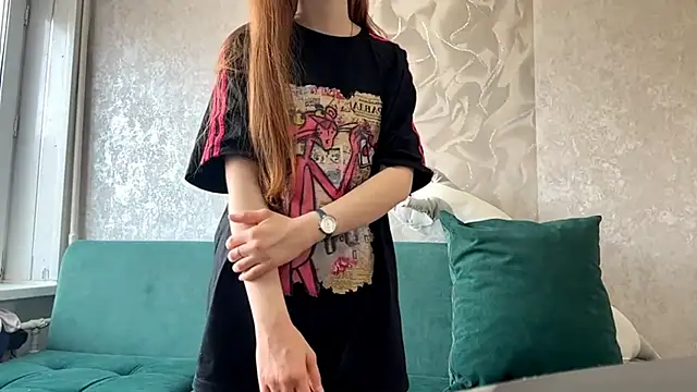 JuliaPoljak online show from 03/26/26, 05:35