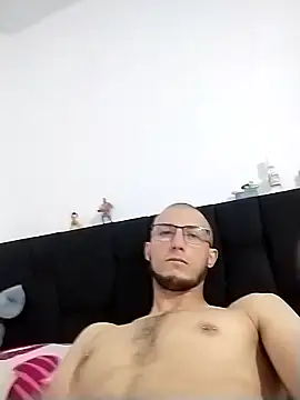 Snapshot of Camilo1826 chatting on 03/12/26, 02:56 Camilo1826 online show from 03/12/26, 02:56