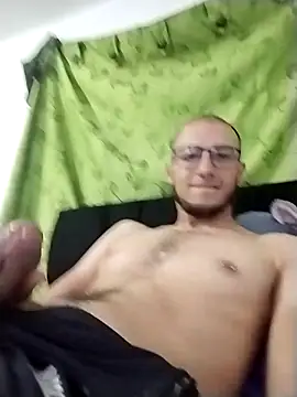 Snapshot of Camilo1826 chatting on 04/07/26, 04:07 Camilo1826 online show from 04/07/26, 04:07