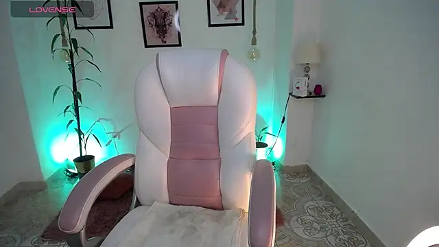 Snapshot of adhara_11 chatting on 03/02/26, 11:00 adhara 11 online show from 03/02/26, 11:00